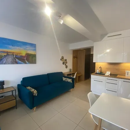 103 Planeta, 100 M Od Plazy Apartment *