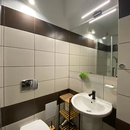 דירה 103 Planeta, 100 M Od Plazy מיילנו